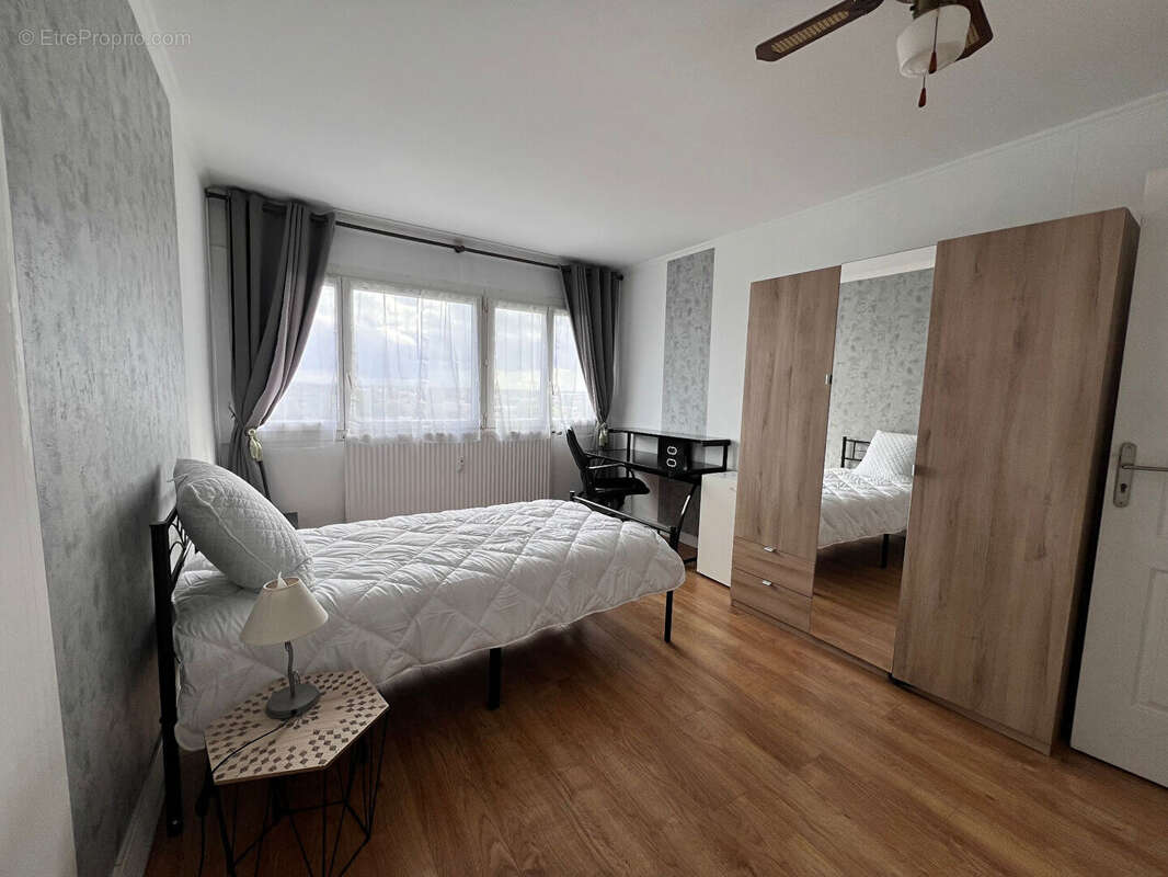 Appartement à MONS-EN-BAROEUL