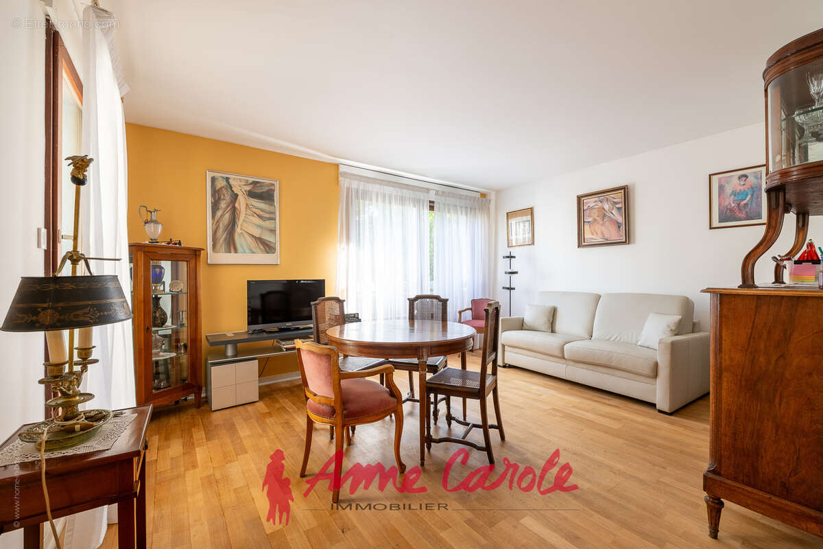 Appartement à SAINT-MAURICE