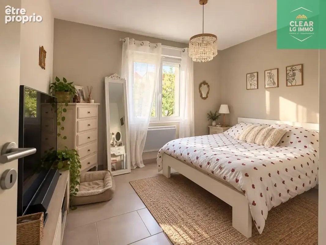 Maison plain-pied moderne proche Saint-Privat-la-Montagne - photo 11