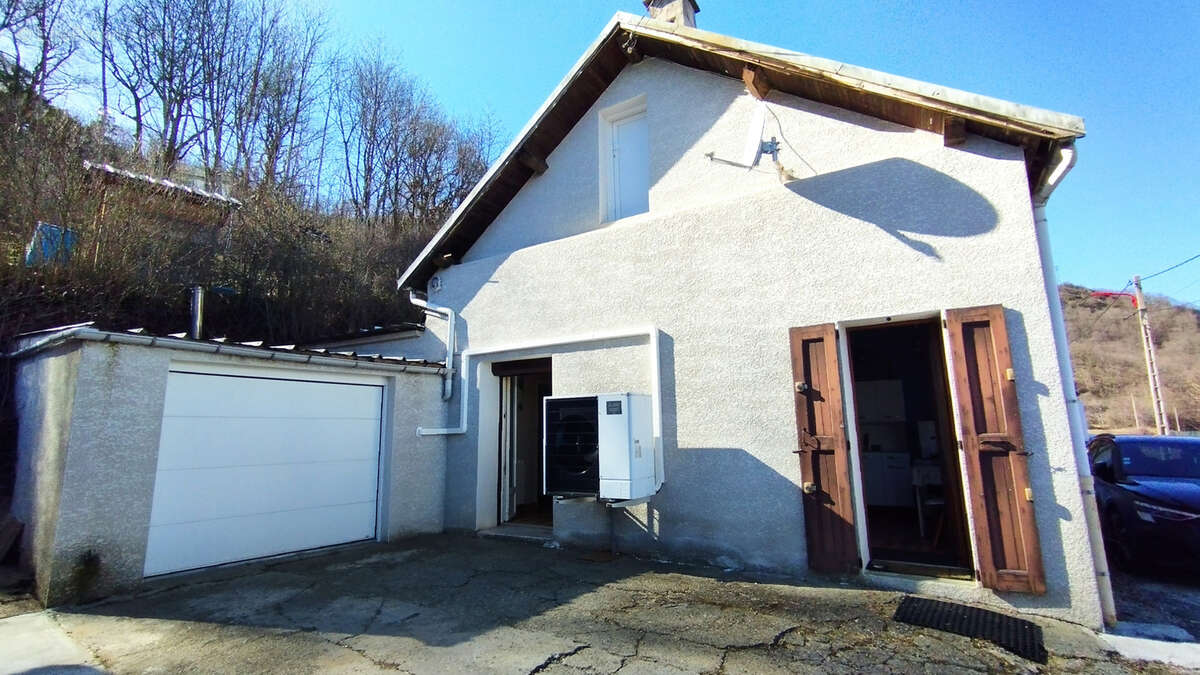 Maison à SUSVILLE