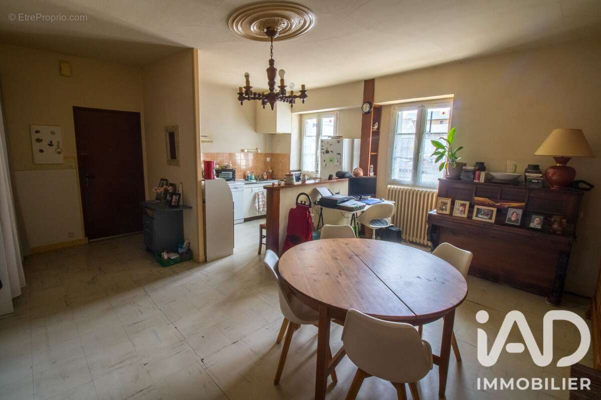 Appartement 71 m² à Retiers  - photo 5