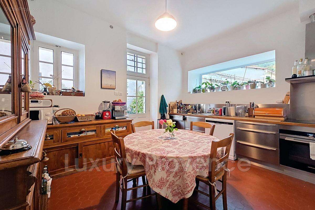 Maison à SAINT-SAVOURNIN