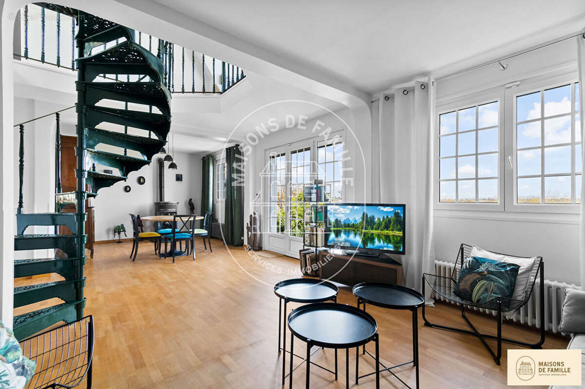 Maison à MARLY-LE-ROI