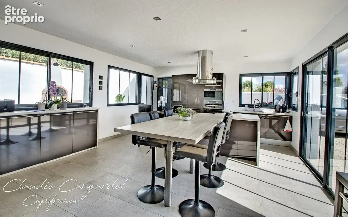 Maison à vendre 5 pièces LA JARNE (17) - photo 7
