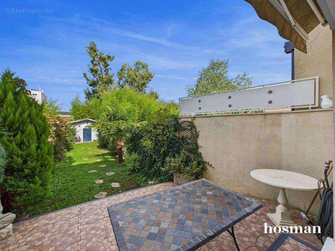 Maison à LE BOUSCAT