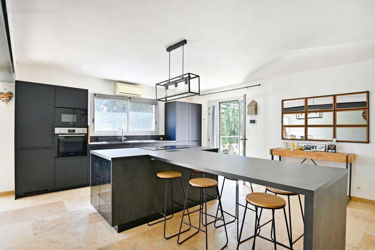 Maison à REDESSAN