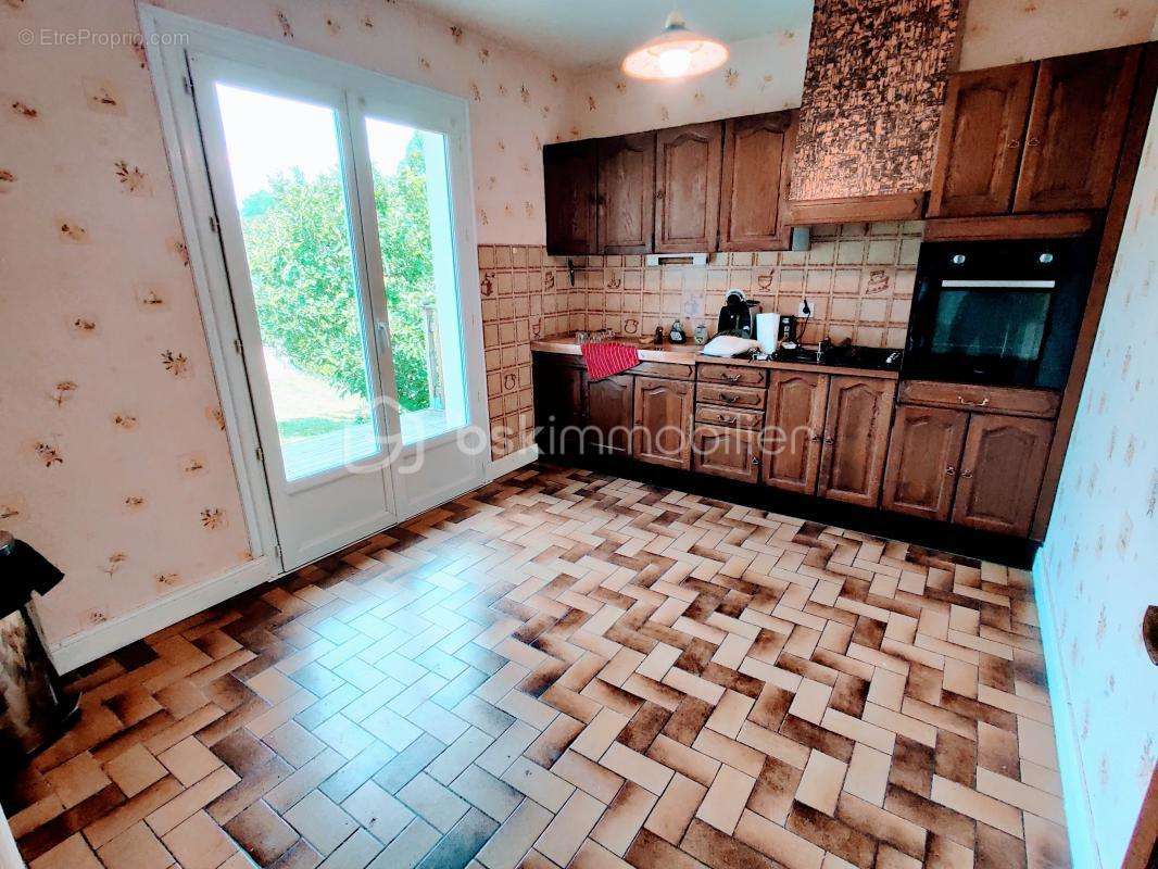 Maison à VOUNEUIL-SOUS-BIARD