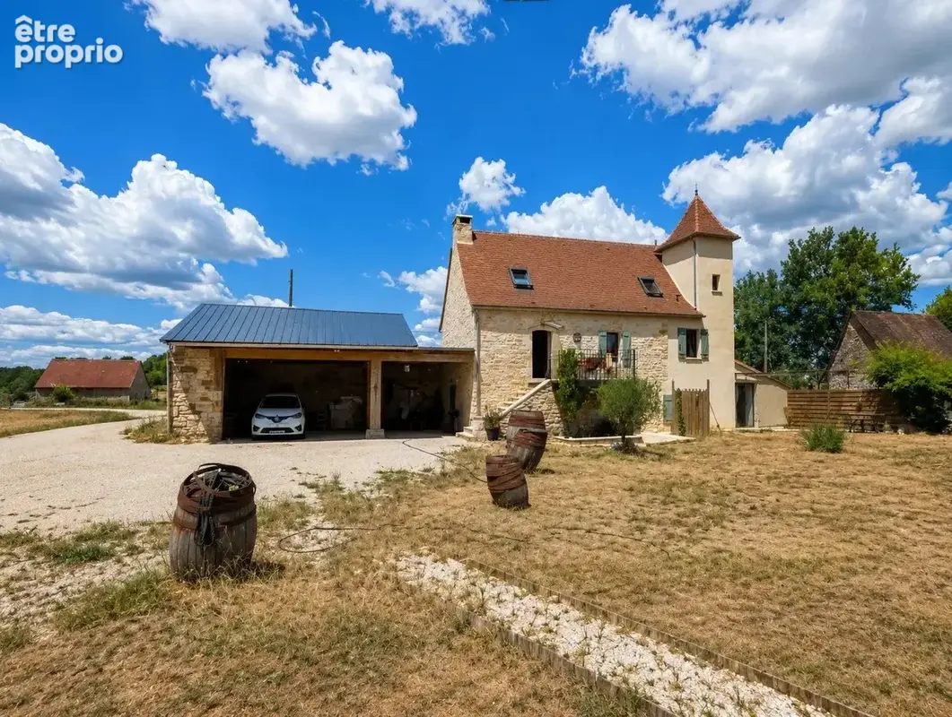 Maison à GOURDON