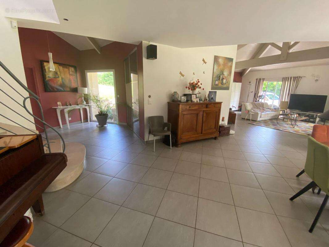 Maison à SAINTE-EULALIE