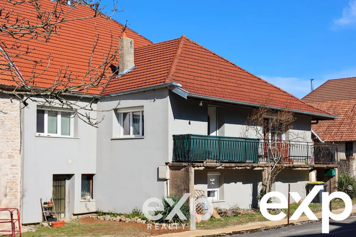 Maison à FOUCHERANS