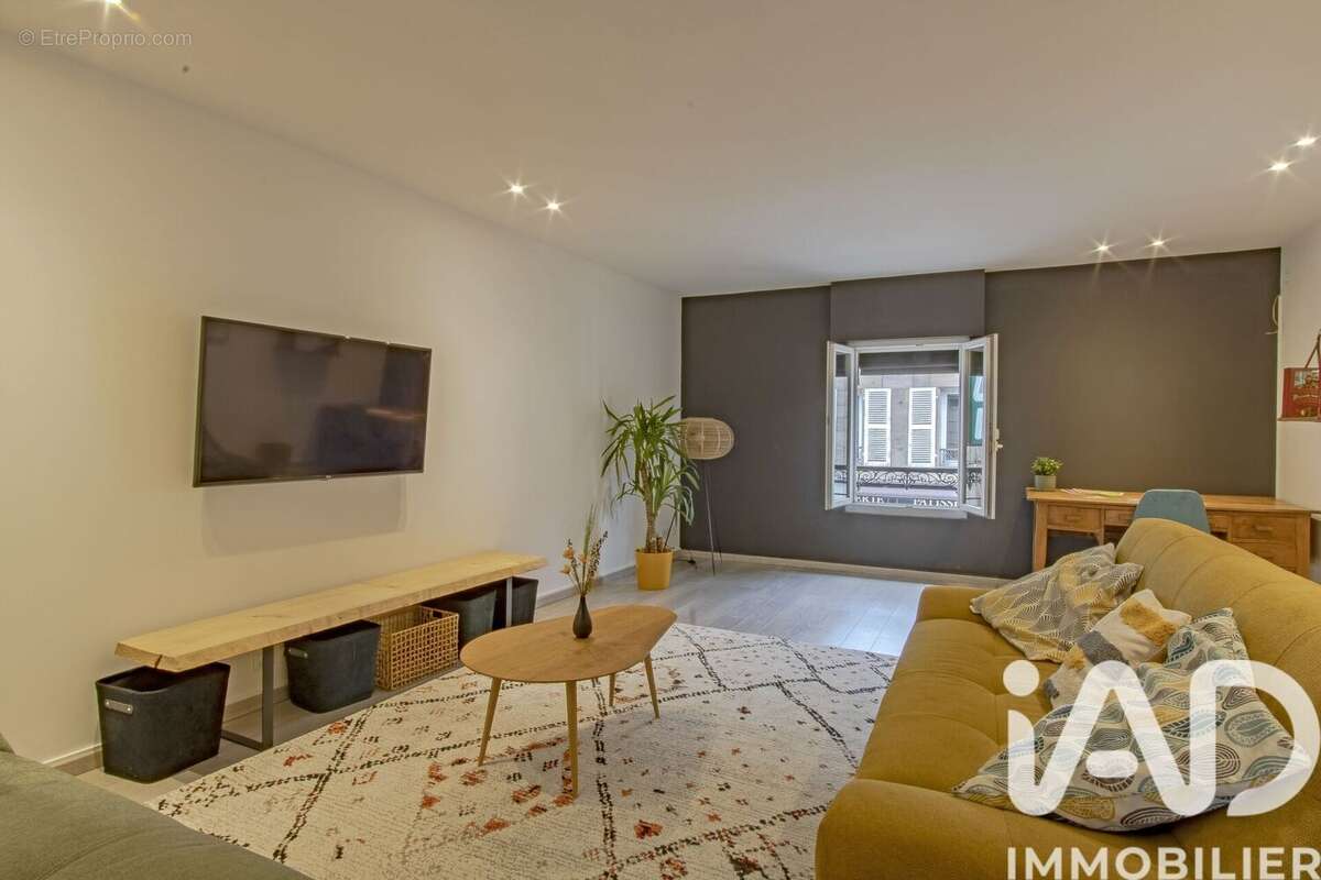 Photo 2 - Appartement à BRIVE-LA-GAILLARDE