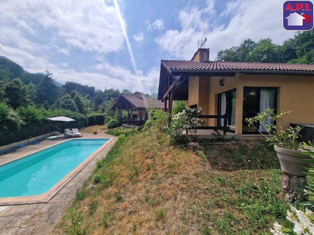 Maison à SURBA