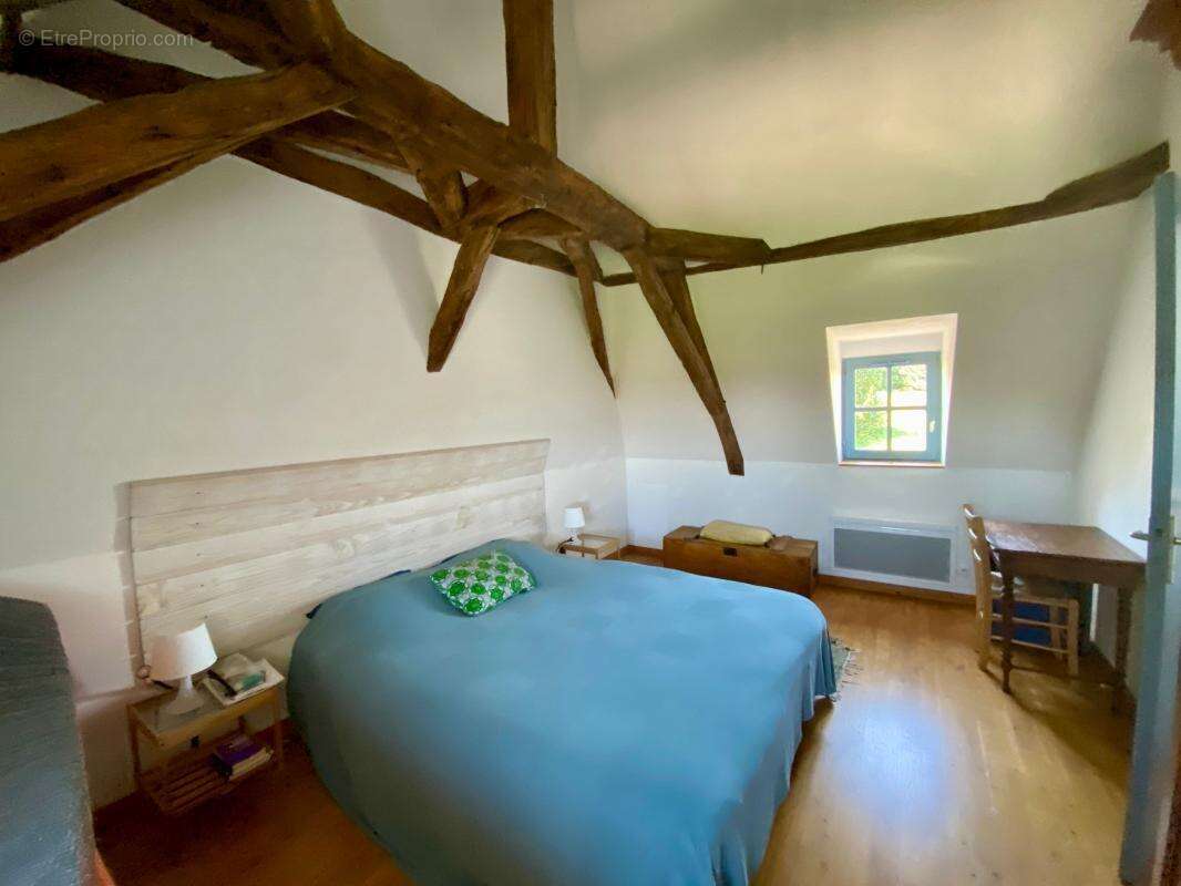 Maison à SAINTE-ALVERE