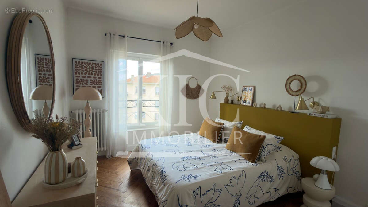 Appartement à CARCASSONNE