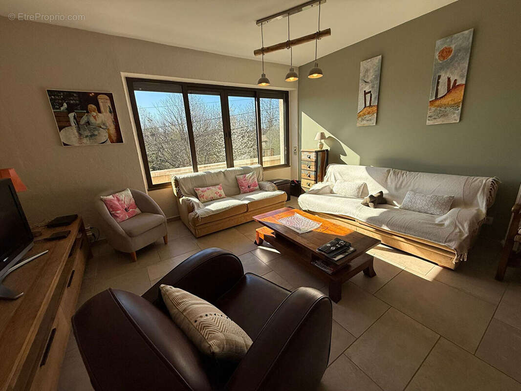 Maison à VERNOUX-EN-VIVARAIS