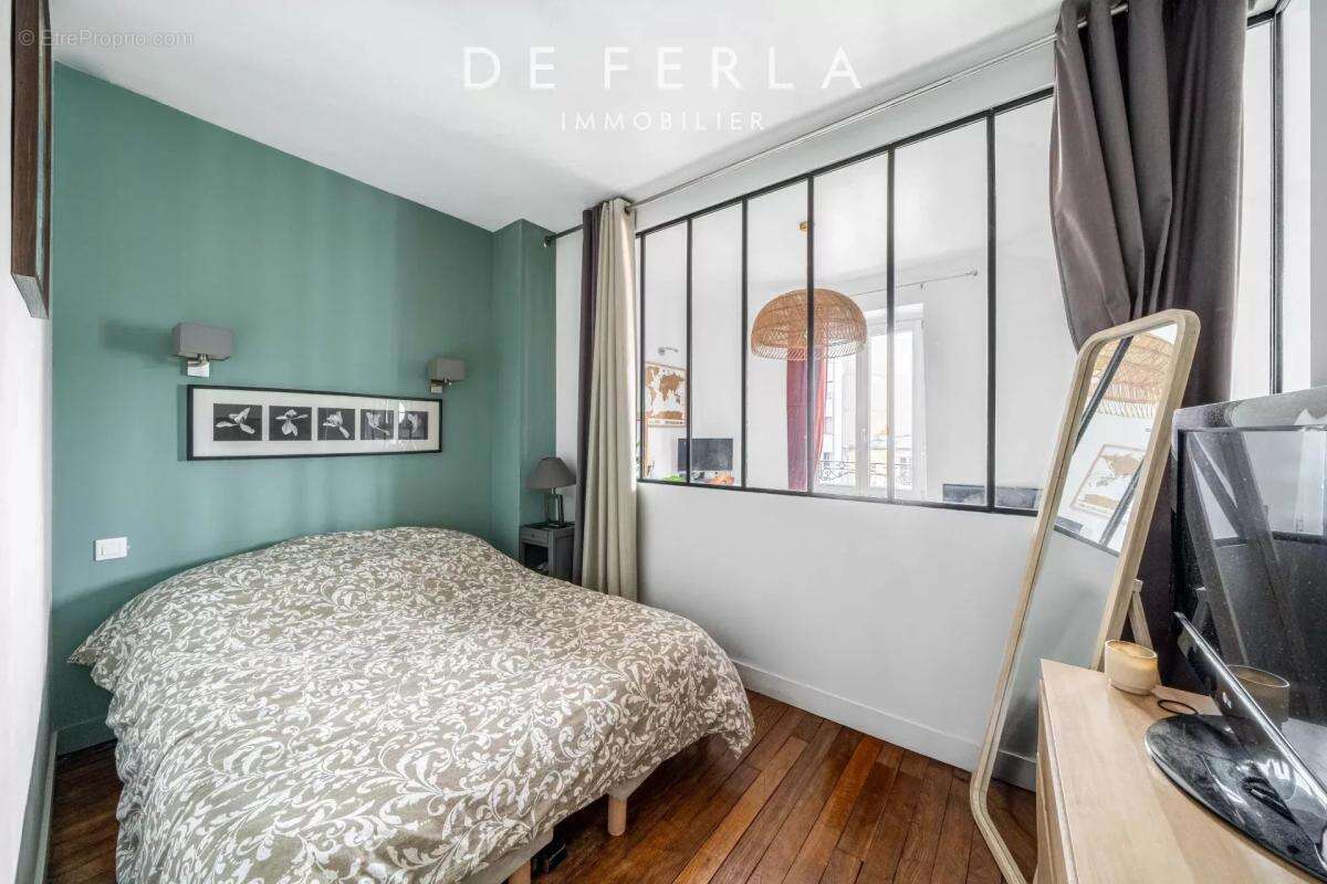 Appartement à PARIS-14E