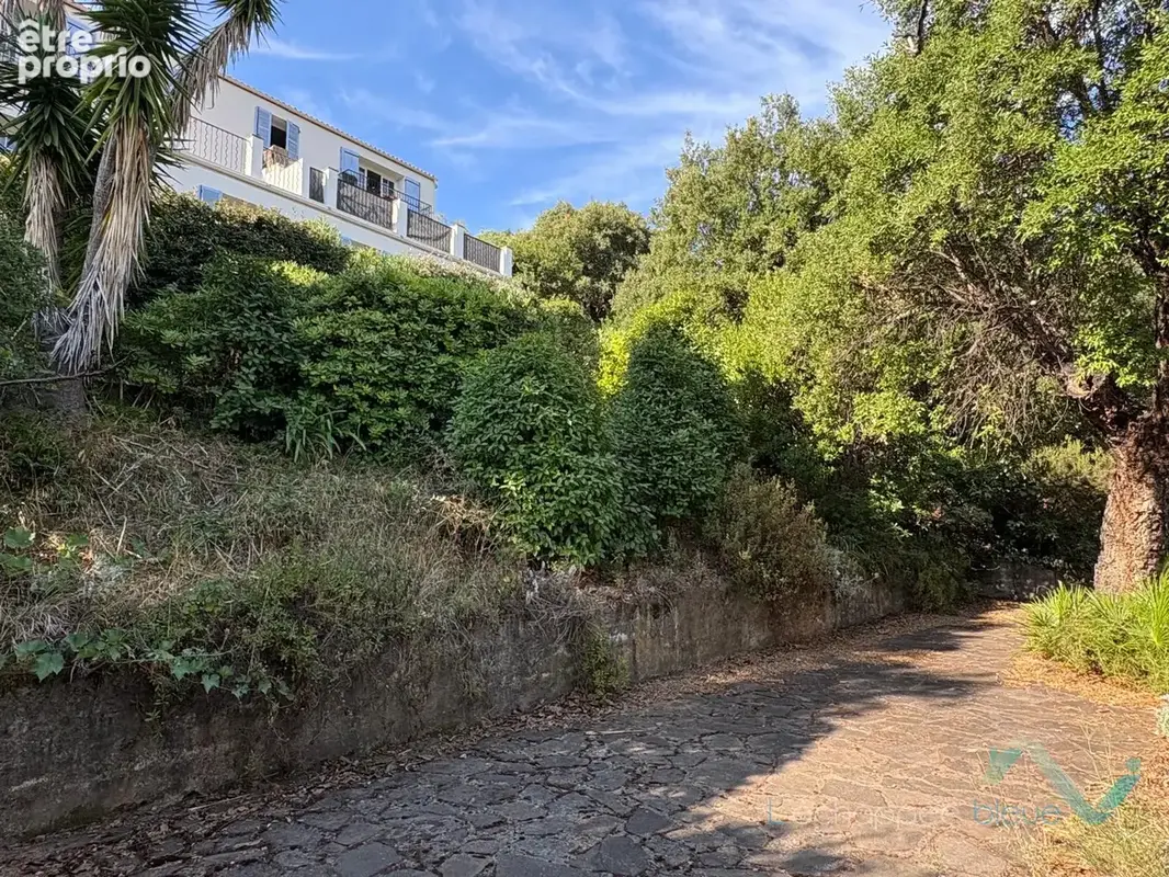 Vente appartement T2 de 48,86m2 avec balcons à Cavalaire sur Mer - photo 9