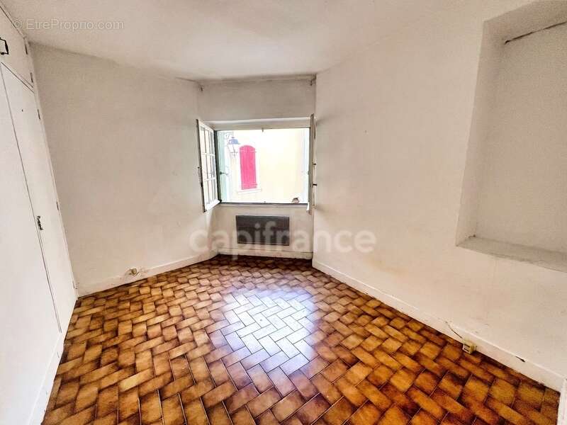 Maison à CERESTE