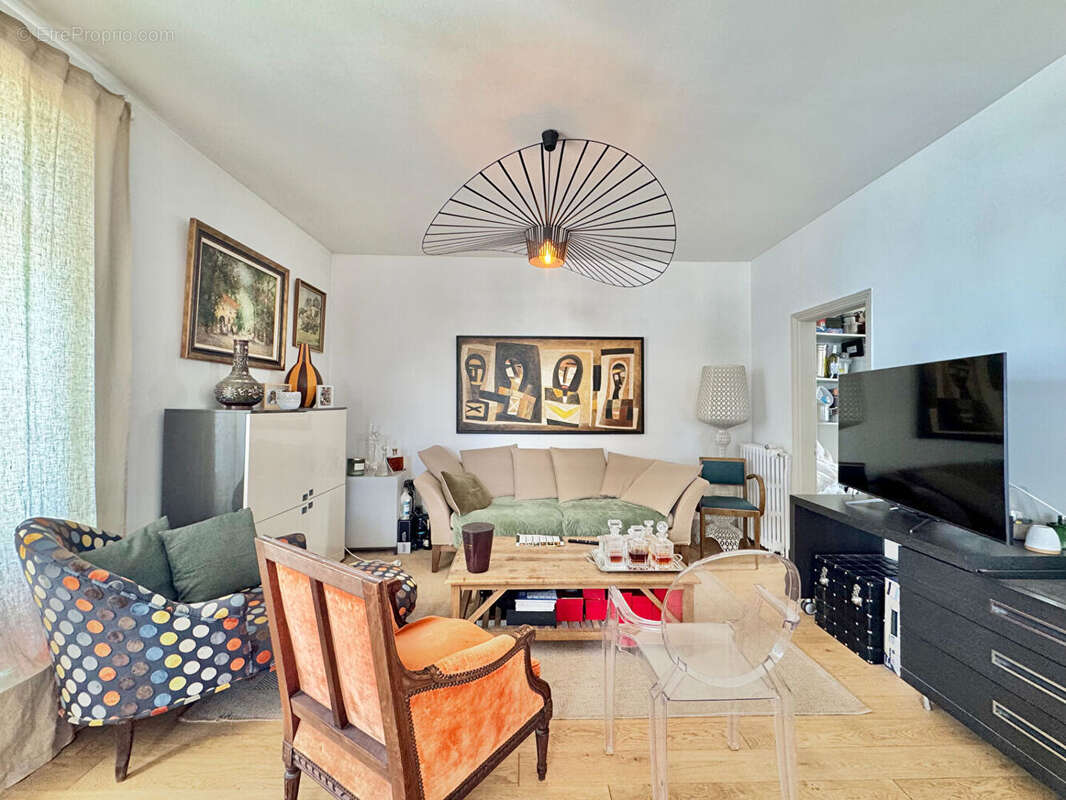 Maison  7 pièce(s) 161 m2 - photo 2