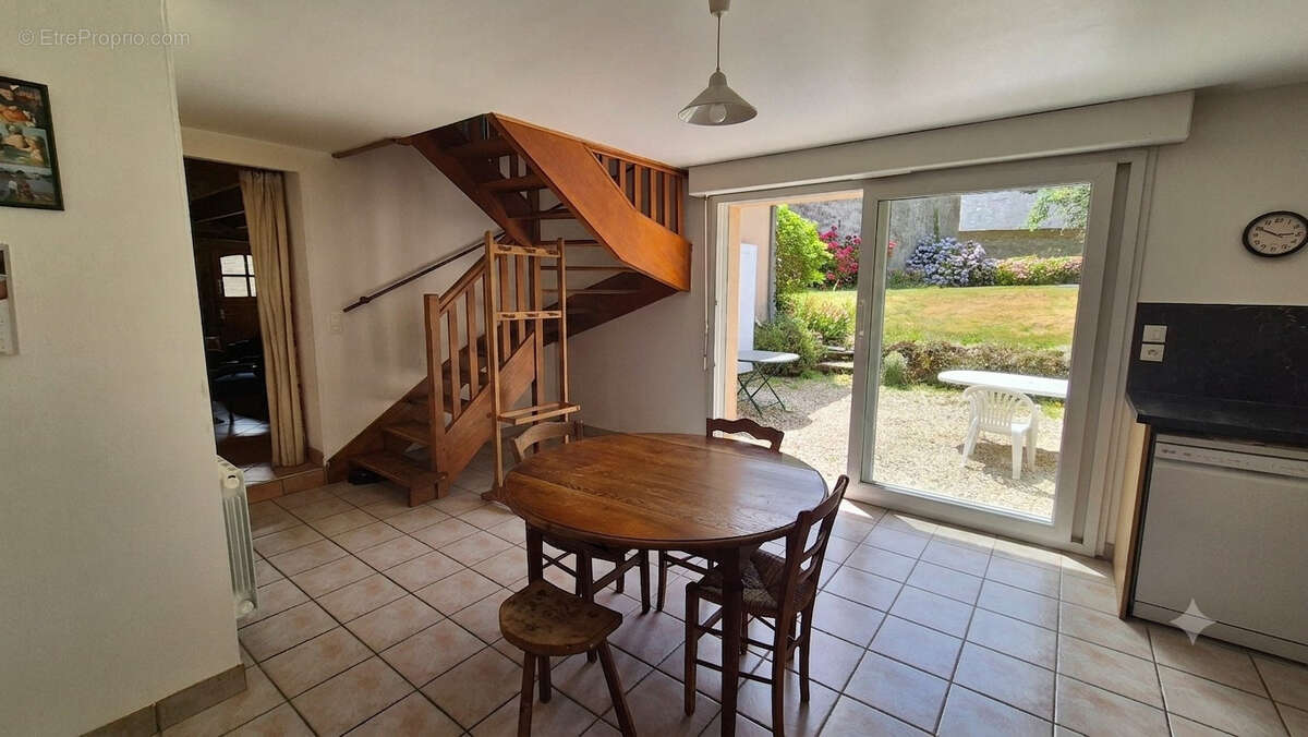 Maison à CLOHARS-CARNOET