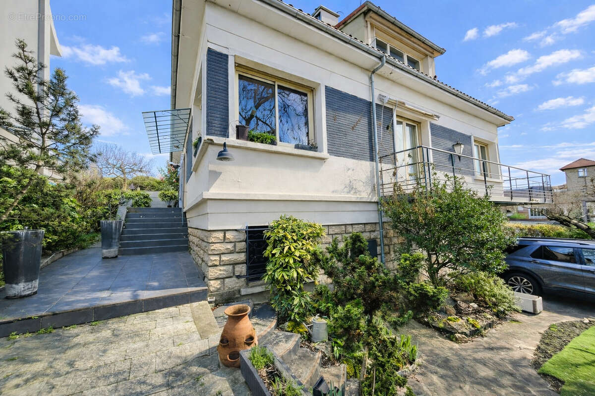 Maison à FONTENAY-SOUS-BOIS