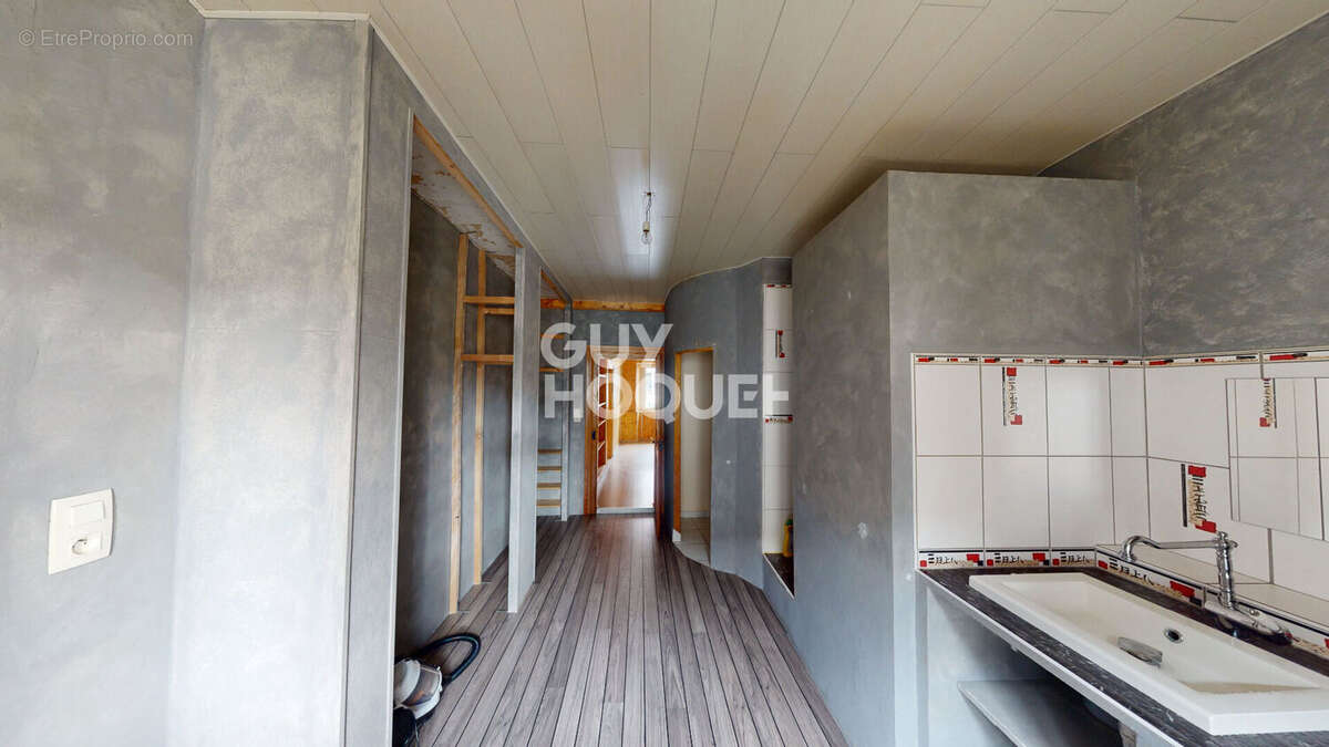 Appartement 3 pièces 77 m²  Saint Amarin - photo 10