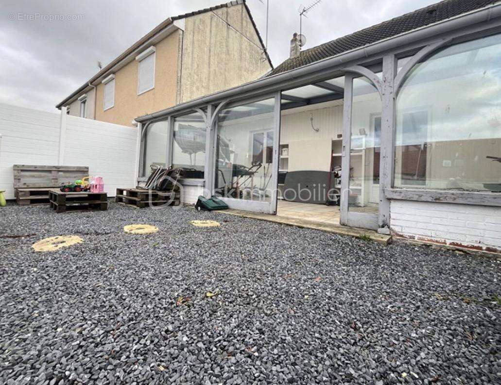 Maison mitoyenne de 102m² proche d'amiens - photo 11