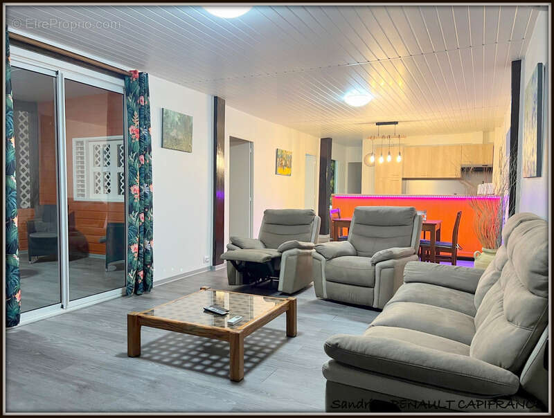 Appartement à KOUROU