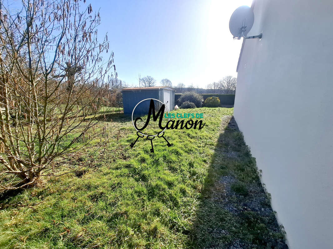 Maison à CHATEAUPONSAC