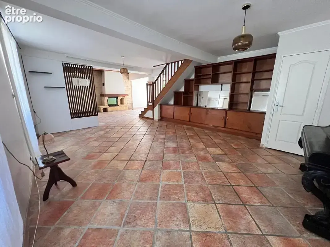 (95450) AVERNES - Maison de village 8 pièce(s) 225 m2, 5 chambres, jardin - photo 2