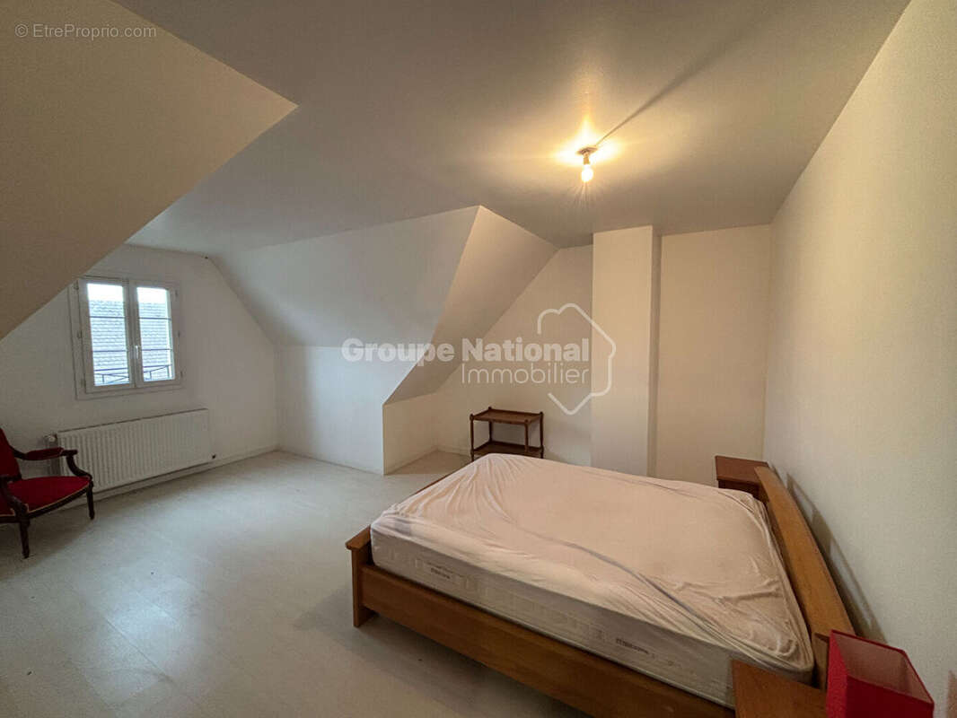 Maison à RESSONS-SUR-MATZ