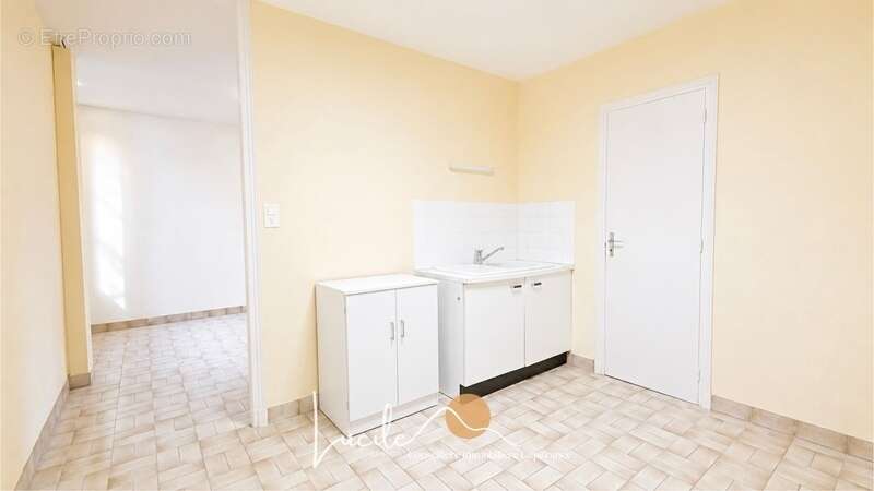 Propriété de caractère – Emplacement exceptionnel, beaux volumes et potentiel unique - photo 23