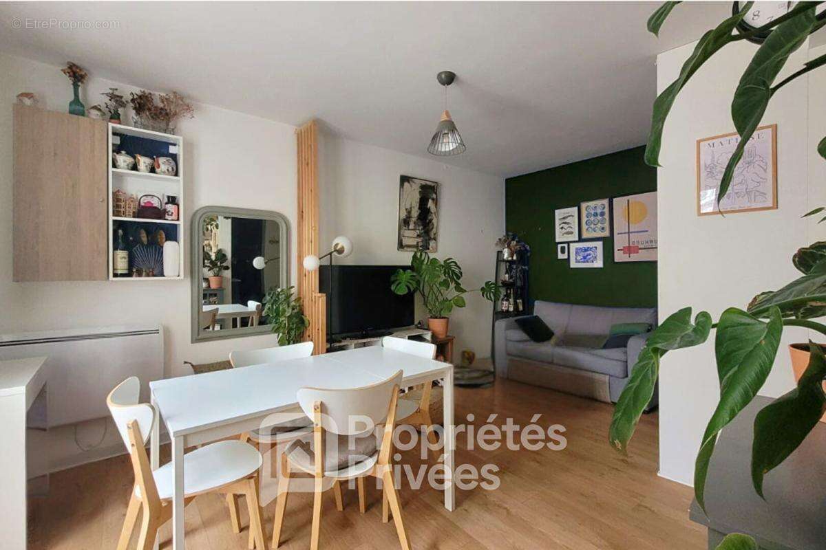 Appartement à ARPAJON
