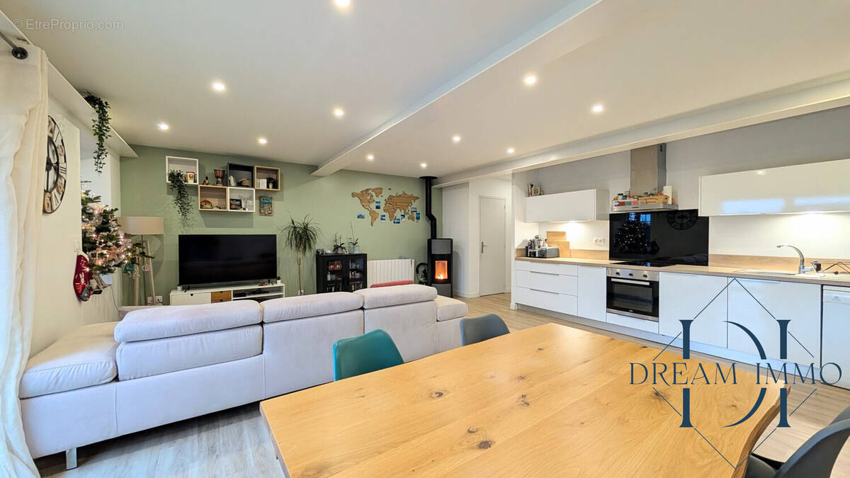 Maison à SAINT-MARTIN-DE-HINX