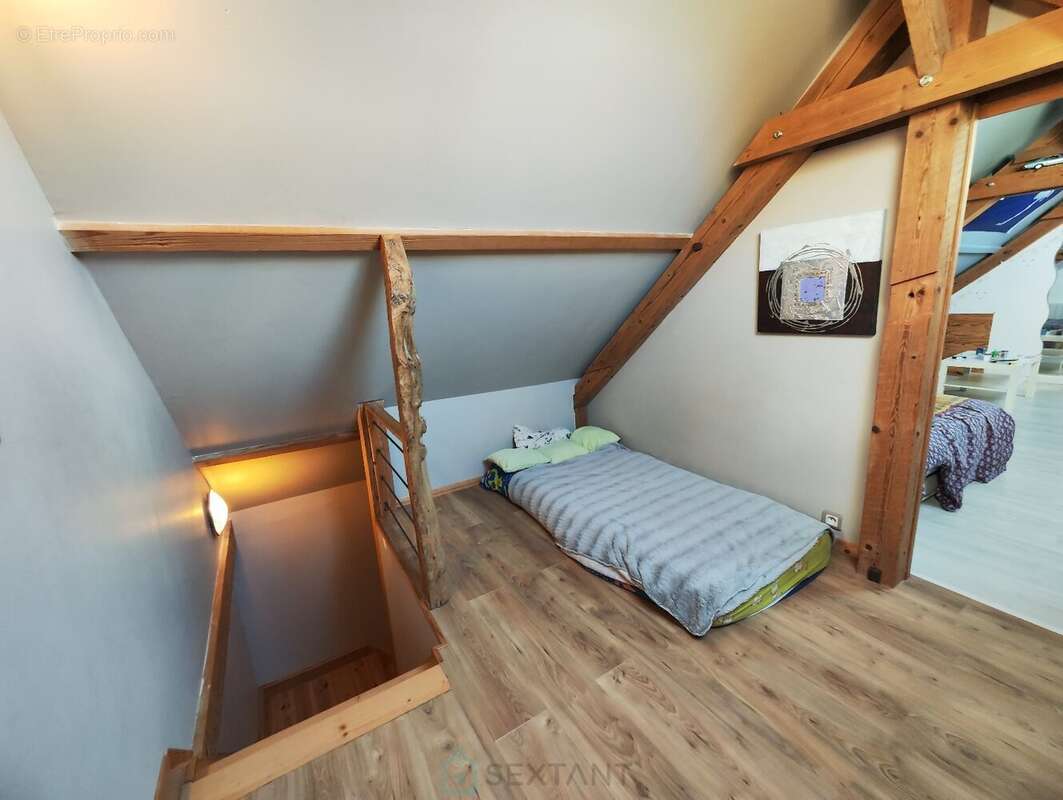 Maison à SAINT-PIERRE-SUR-DIVES