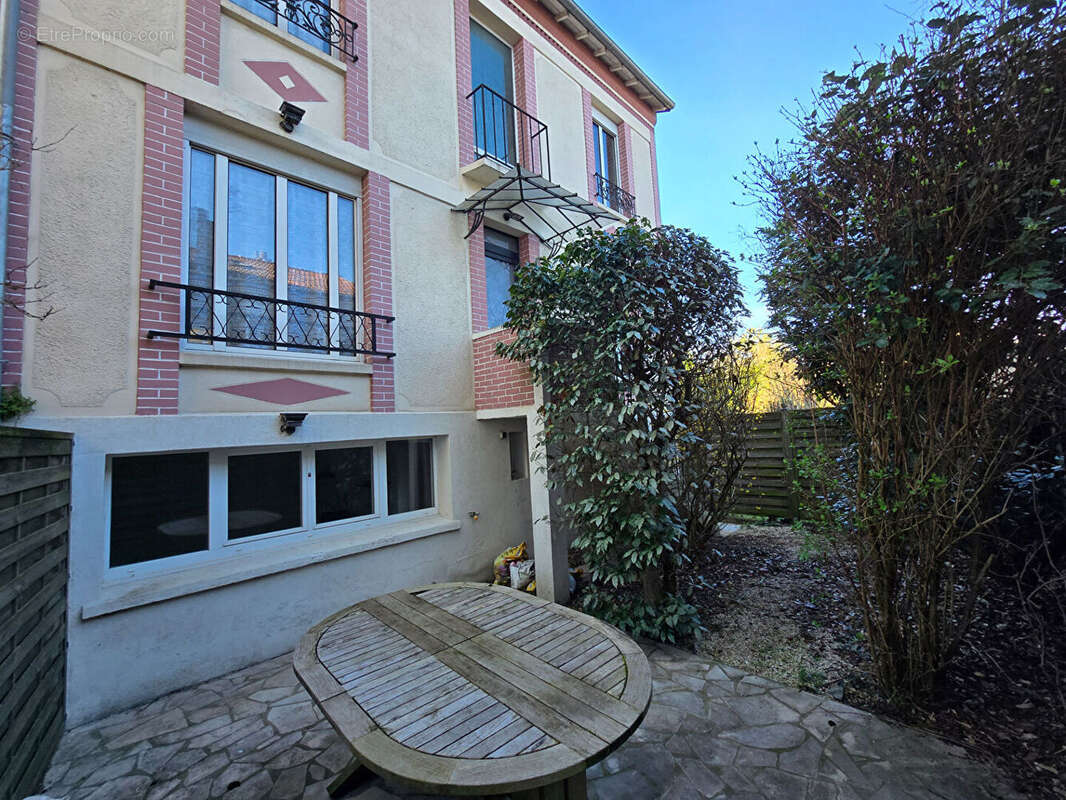 Maison à FONTENAY-SOUS-BOIS