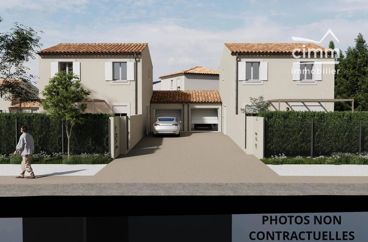 Maison à L'ISLE-SUR-LA-SORGUE