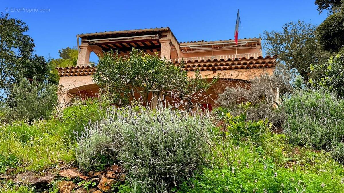 Maison à SAINT-RAPHAEL