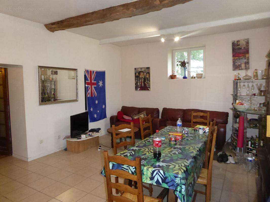Maison à MONTGUYON