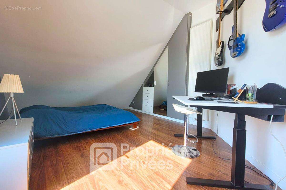 Maison à MARCOUSSIS