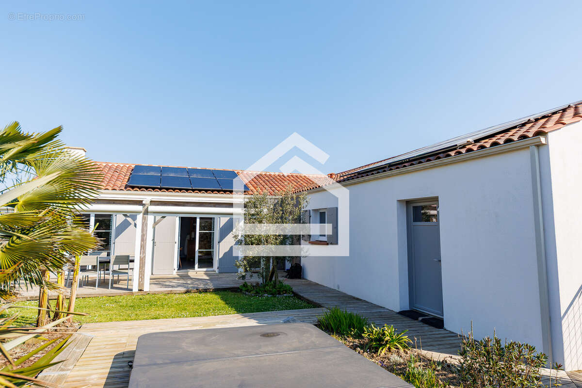 Maison à LA PLAINE-SUR-MER