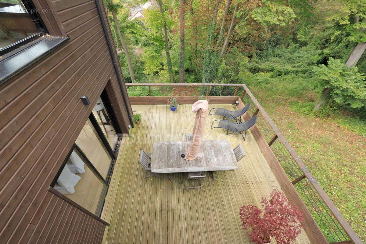 Proche L'ISLE-ADAM (95) - Maison d'architecte d'exception au coeur d'un écrin de verdure - photo 15