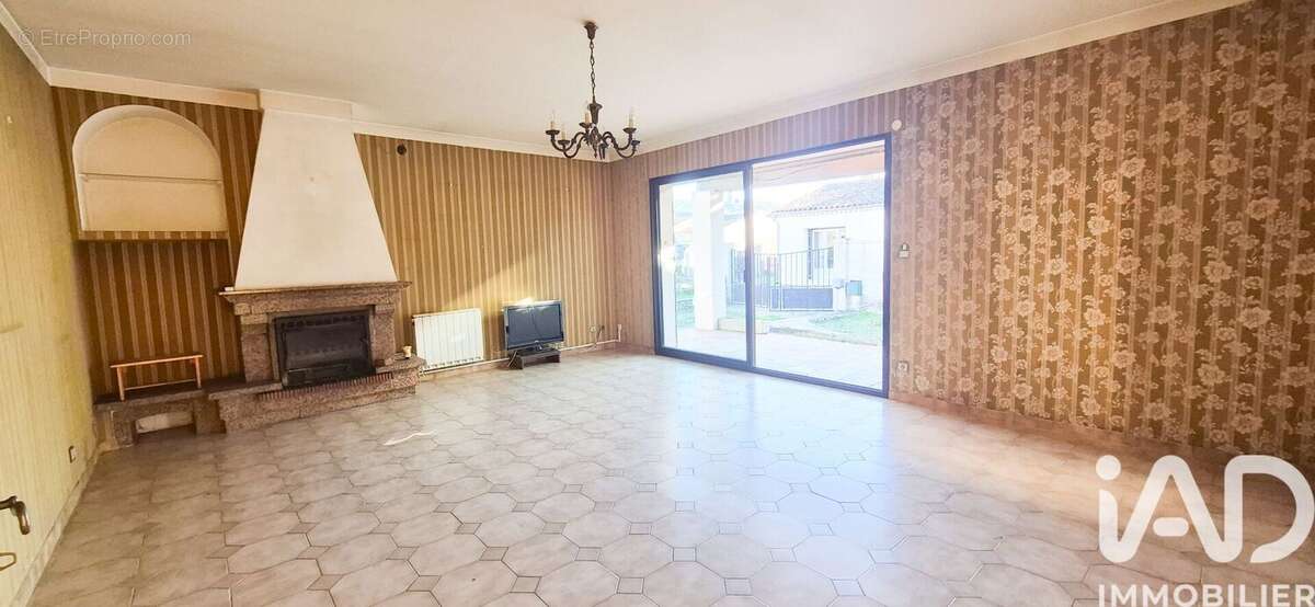 Photo 4 - Maison à SAINT-BAUZILLE-DE-PUTOIS