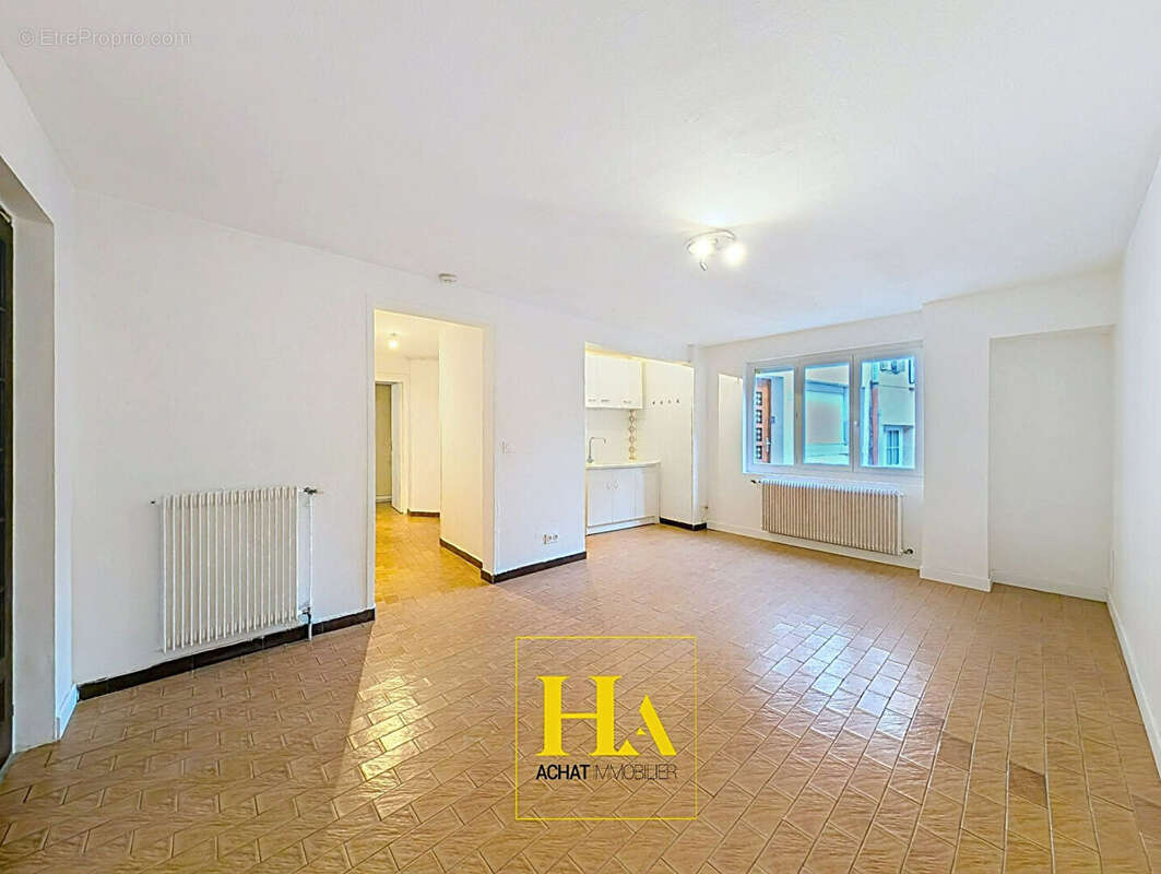 Appartement à ROMANS-SUR-ISERE