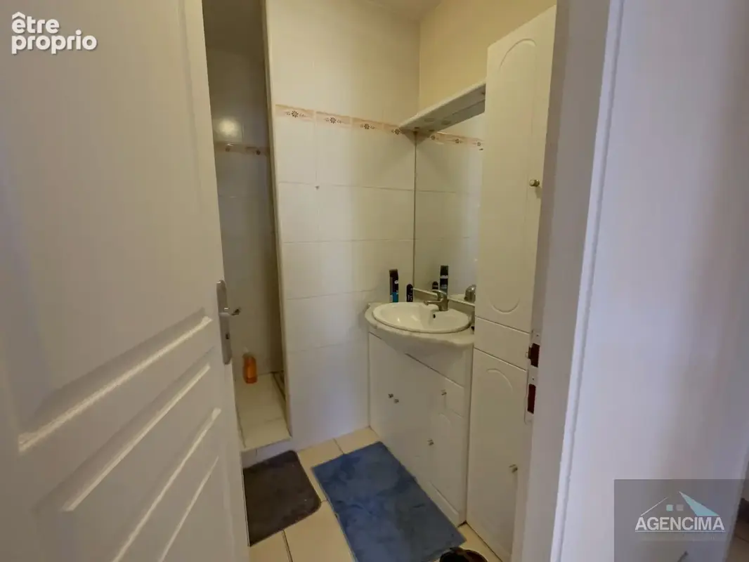 Appartement T3 avec terrasse et garage au centre de Marseillan - photo 7