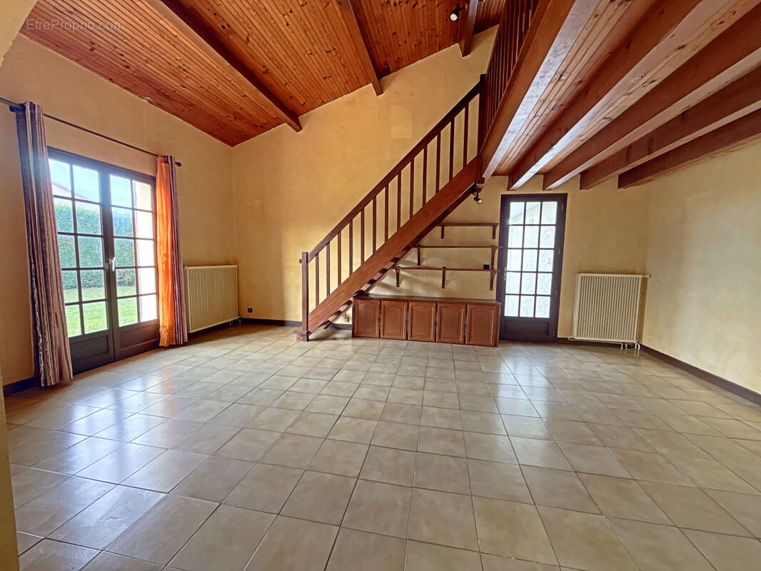 Maison à SAINT-GERMAIN-DU-PUCH