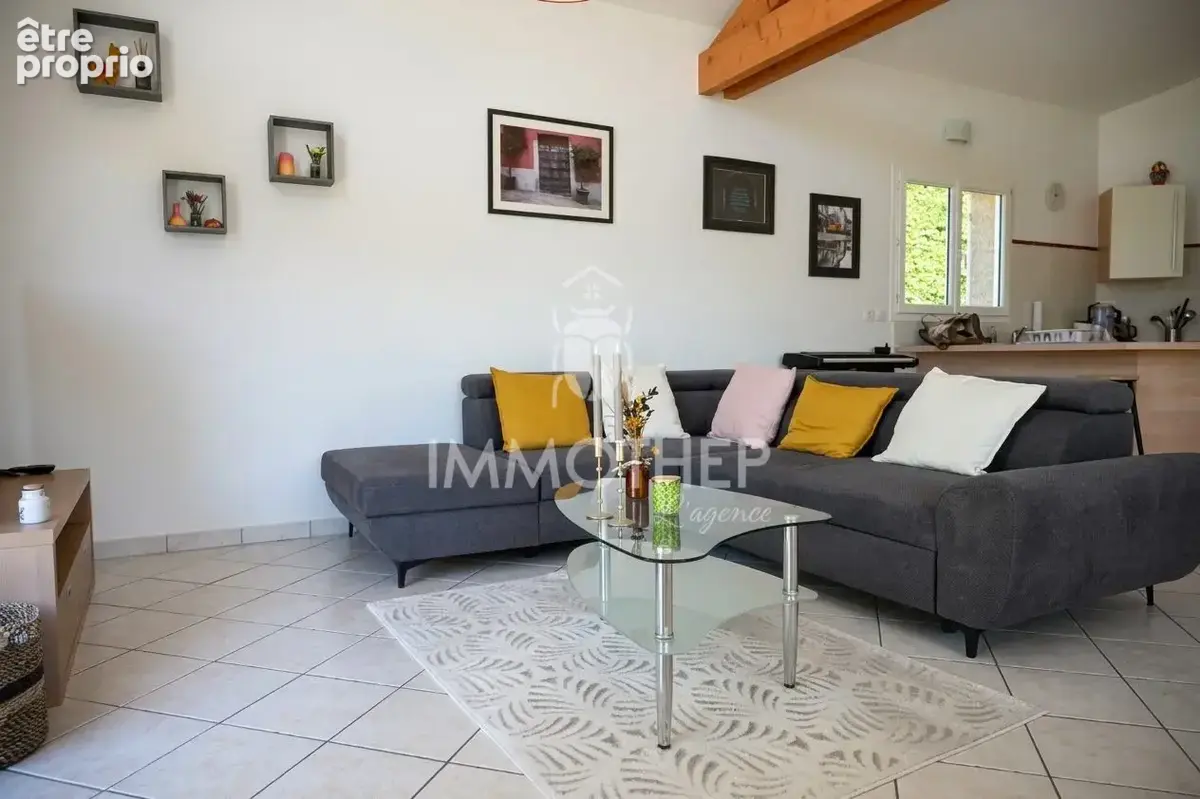 Maison 5 pièces 115 m² à vendre à La Buisse (38500) - photo 3