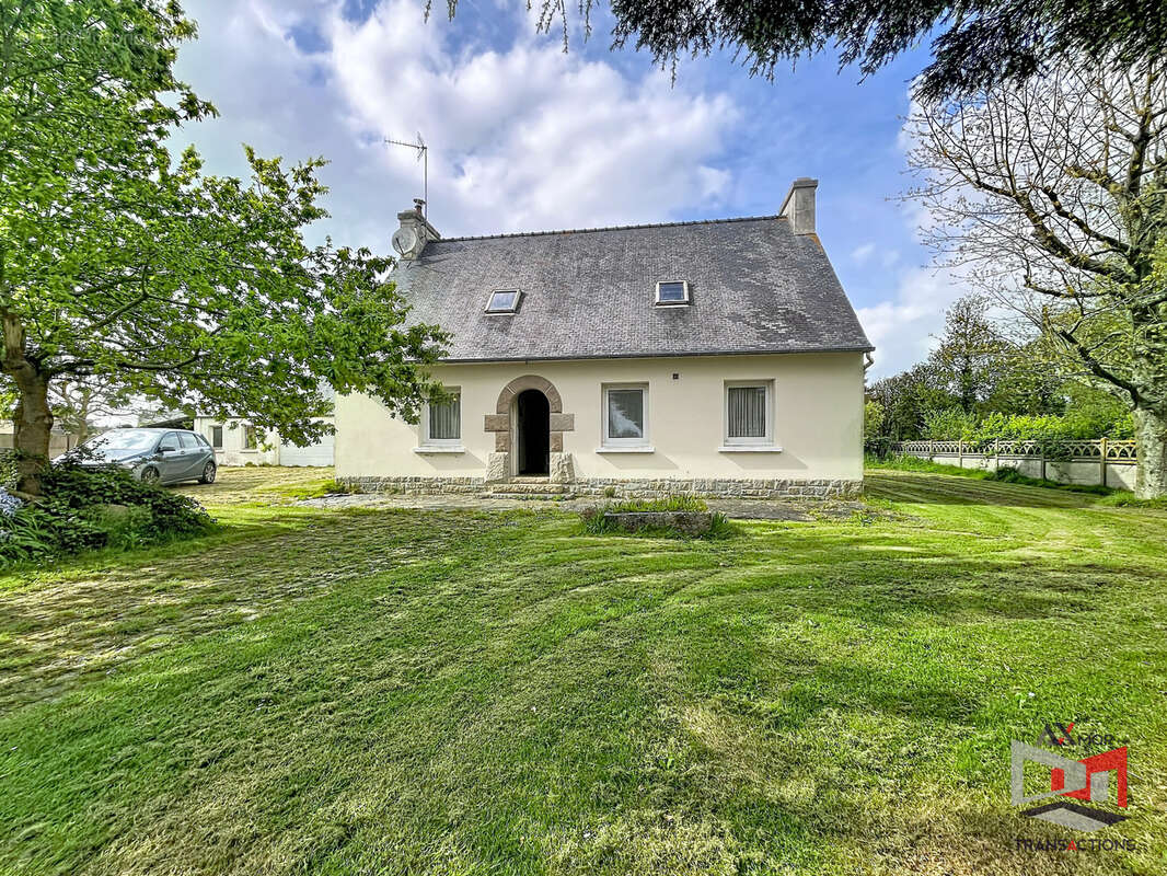 Maison à PENVENAN
