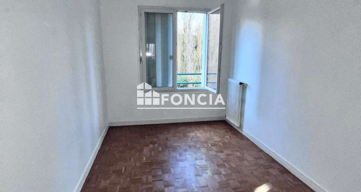 Appartement à BONDY