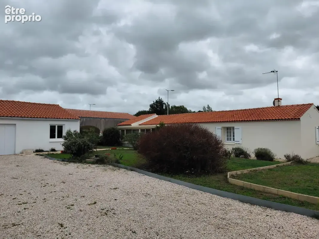 Maison 5 pièces 120 m² à vendre à Commequiers (85220) - photo 2